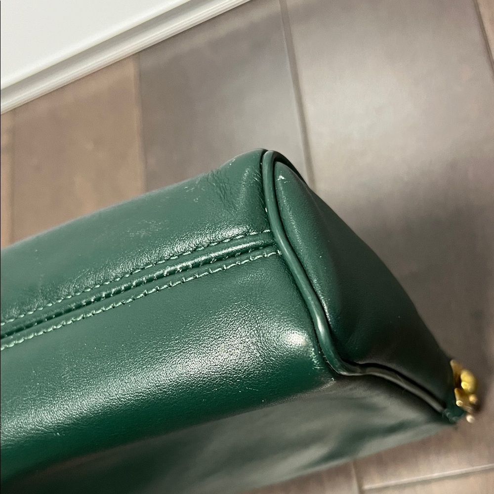Aigner Green Clutch with Logo - Picture 5 of 9